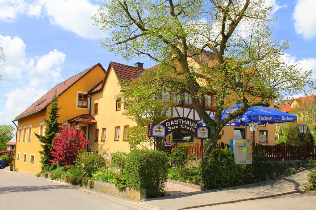 Hotel Gasthaus zur Linde Rothenburg ob der Tauber Exterior foto